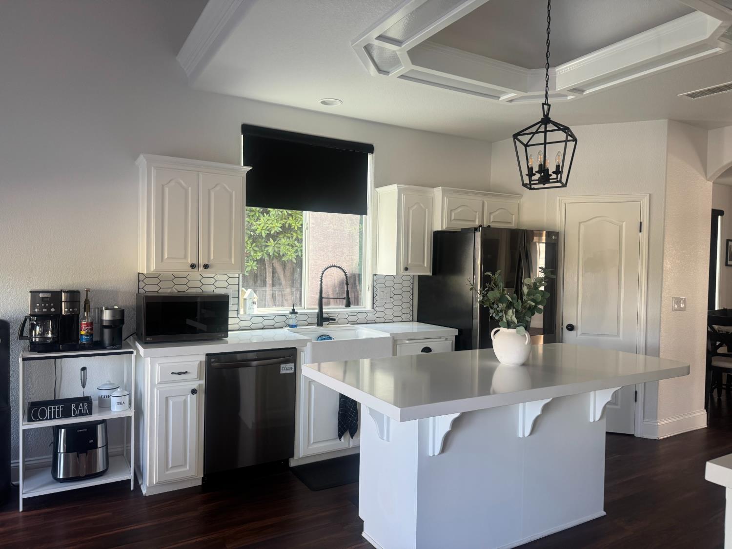 1613 N Dewitt Ave, Clovis, CA 93619