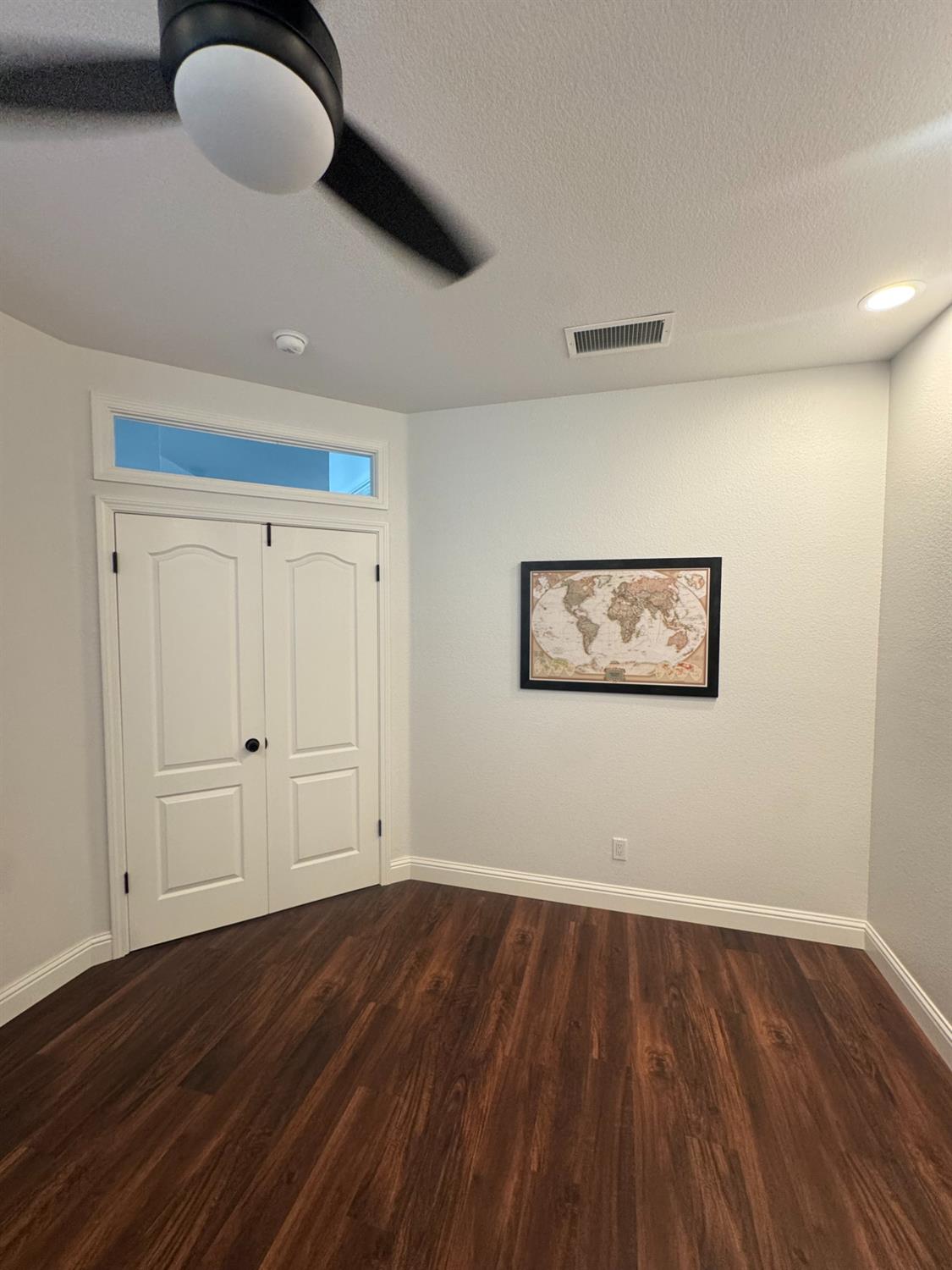 1613 N Dewitt Ave, Clovis, CA 93619