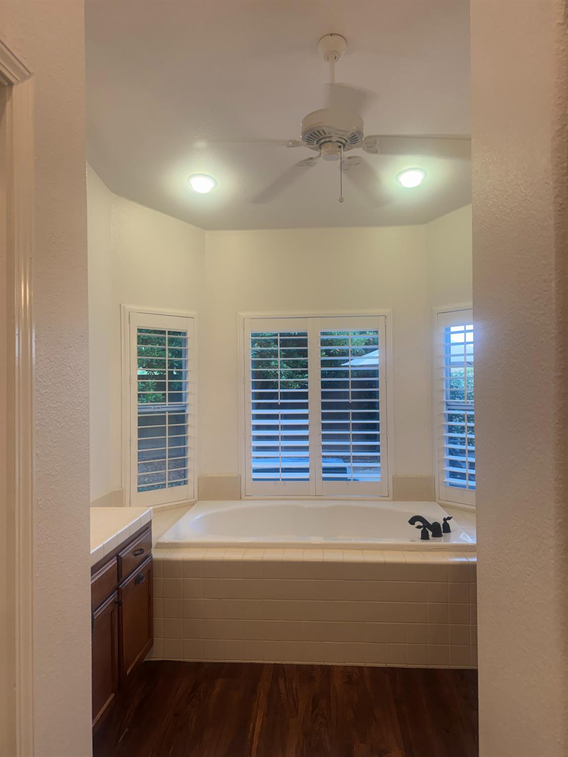1613 N Dewitt Ave, Clovis, CA 93619