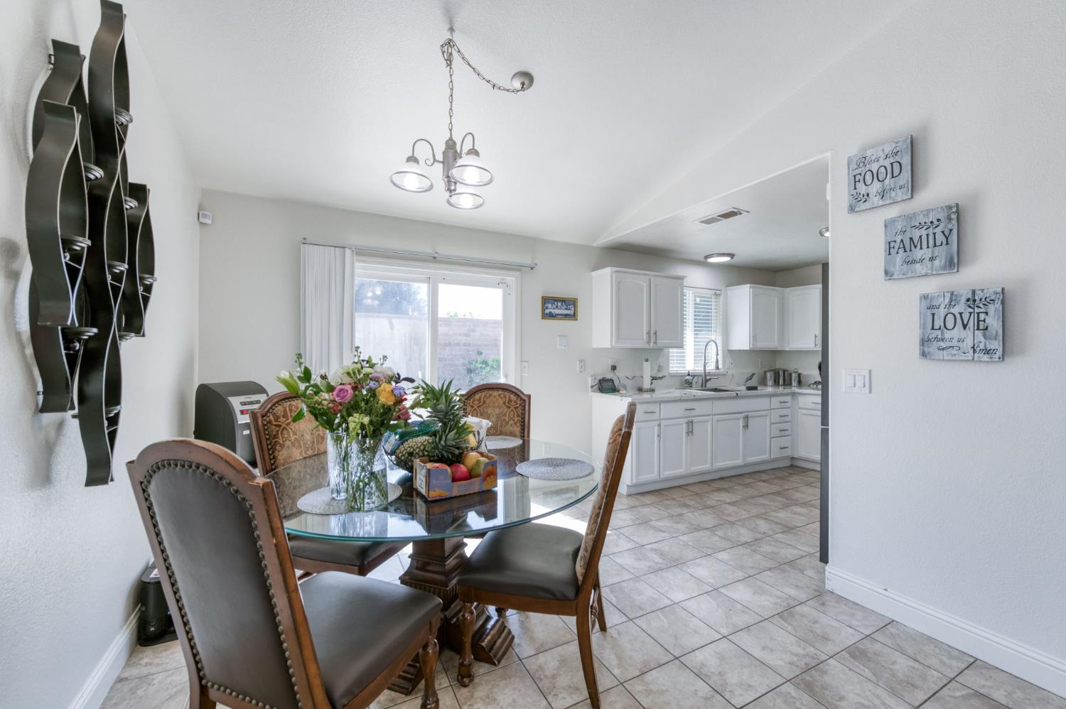 2348 S Judy Ave, Fresno, CA 93727