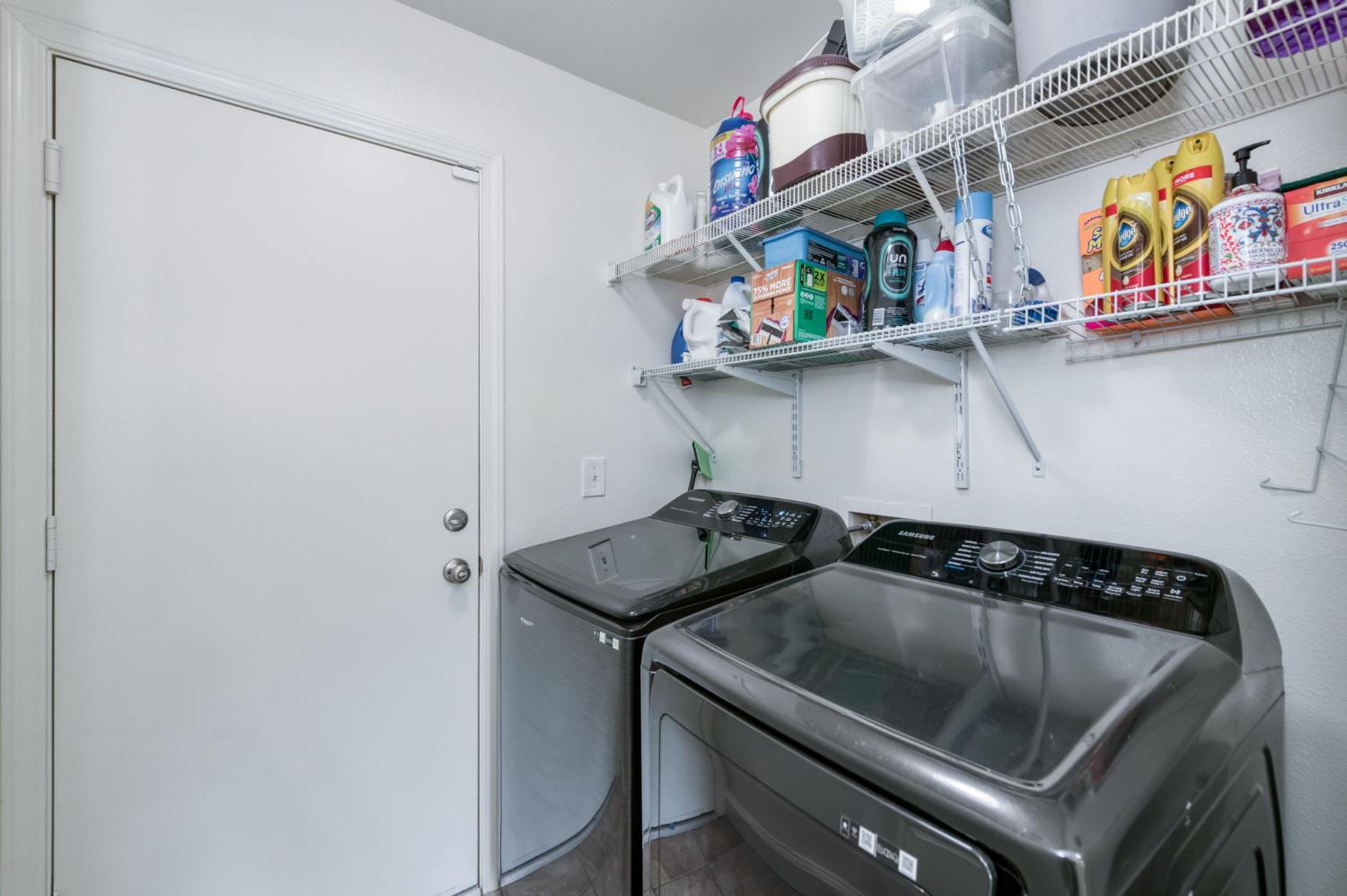 2348 S Judy Ave, Fresno, CA 93727