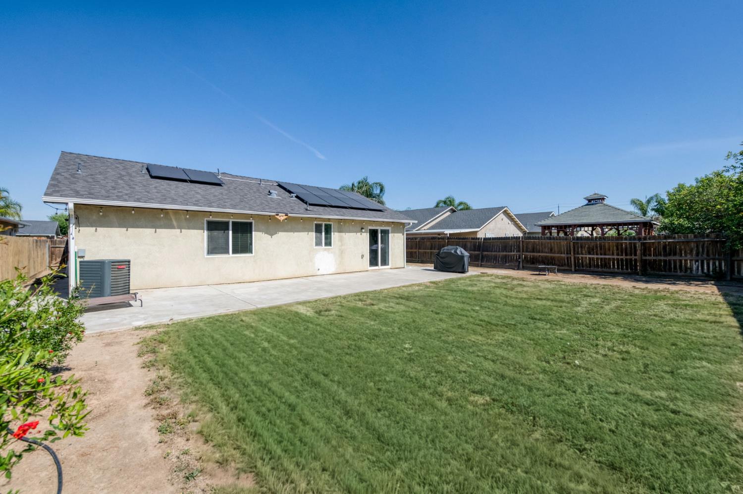 2348 S Judy Ave, Fresno, CA 93727