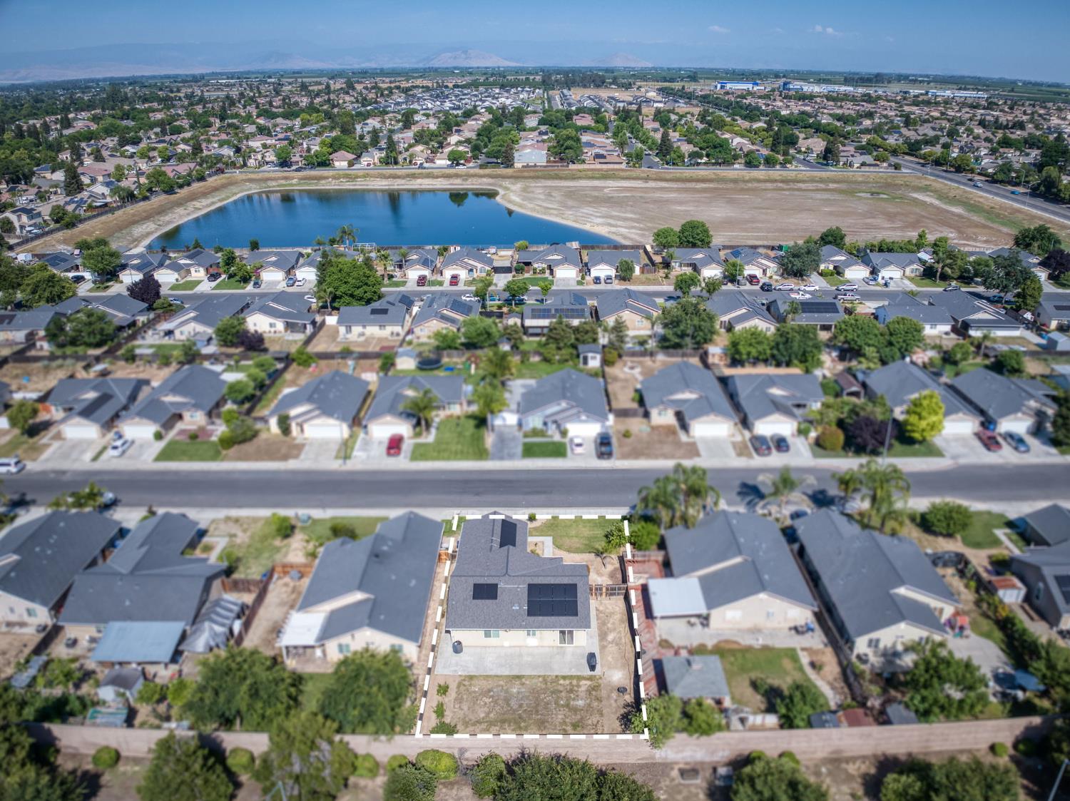 2348 S Judy Ave, Fresno, CA 93727