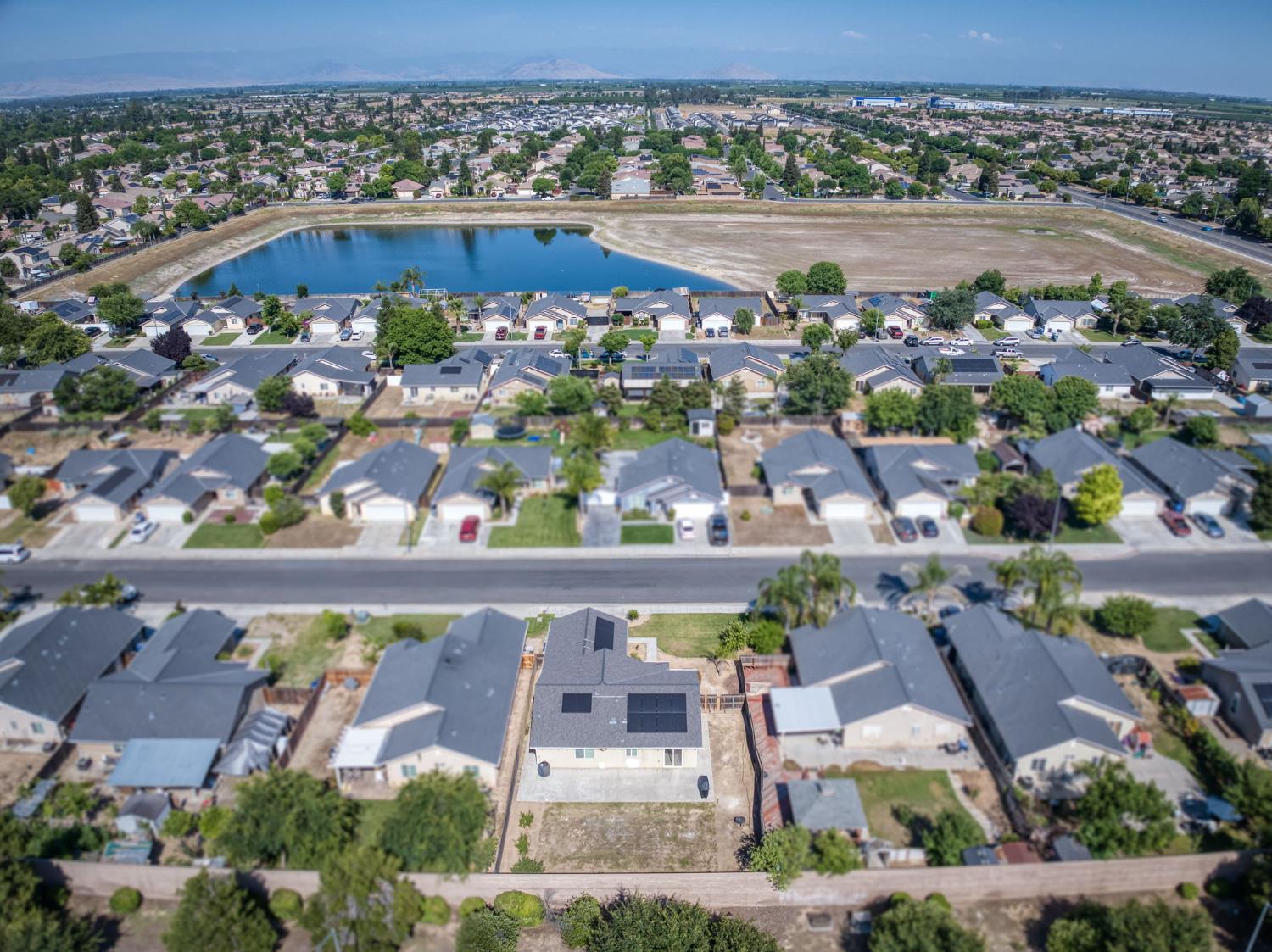 2348 S Judy Ave, Fresno, CA 93727