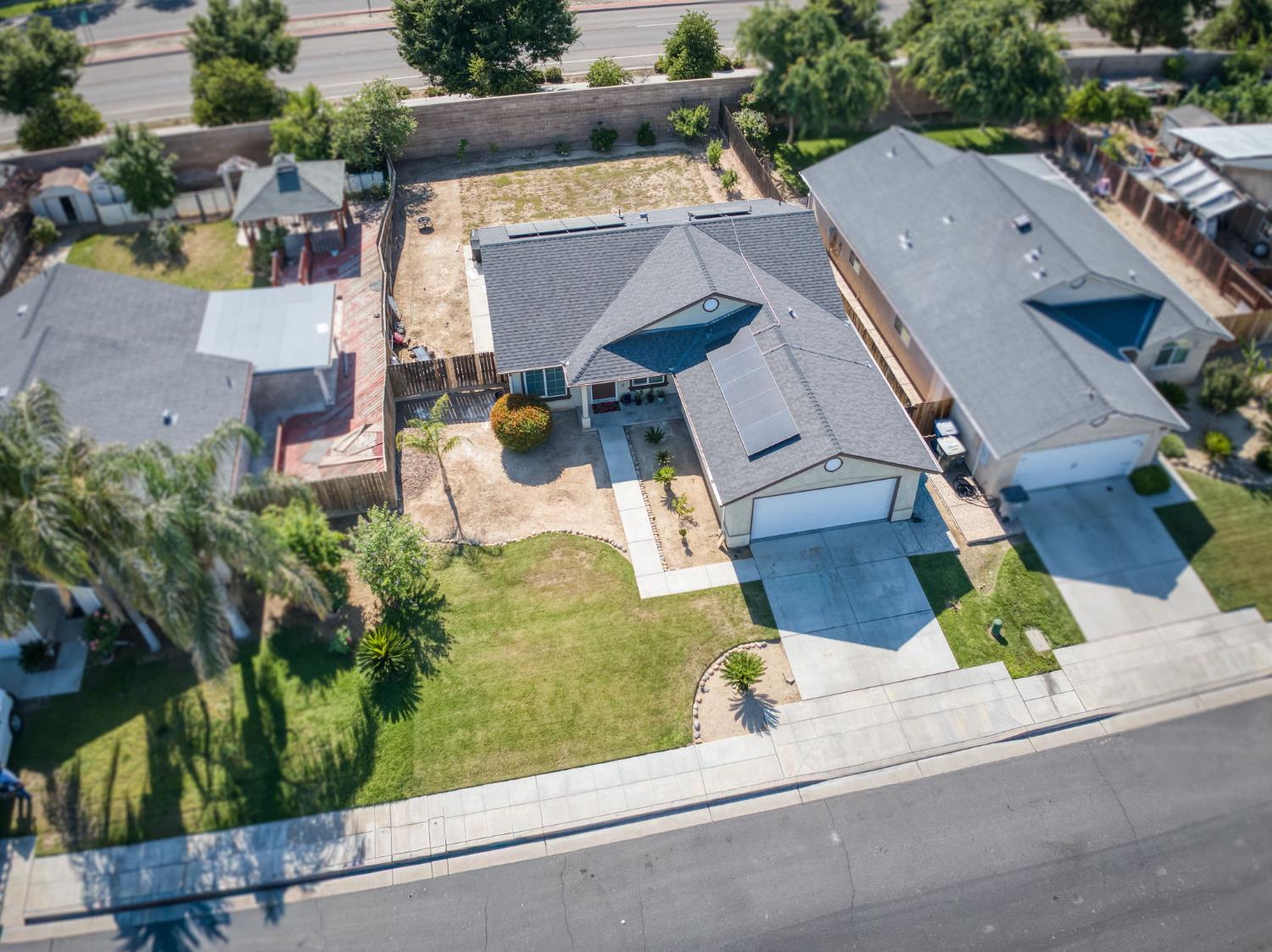 2348 S Judy Ave, Fresno, CA 93727