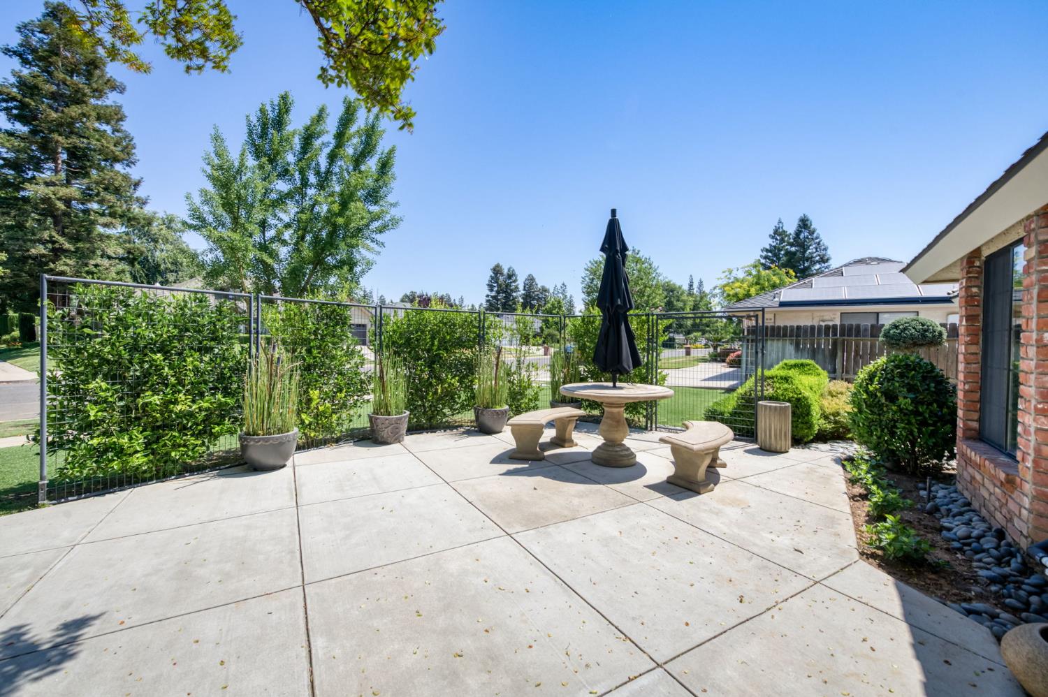 579 E Portland Ave, Fresno, CA 93720