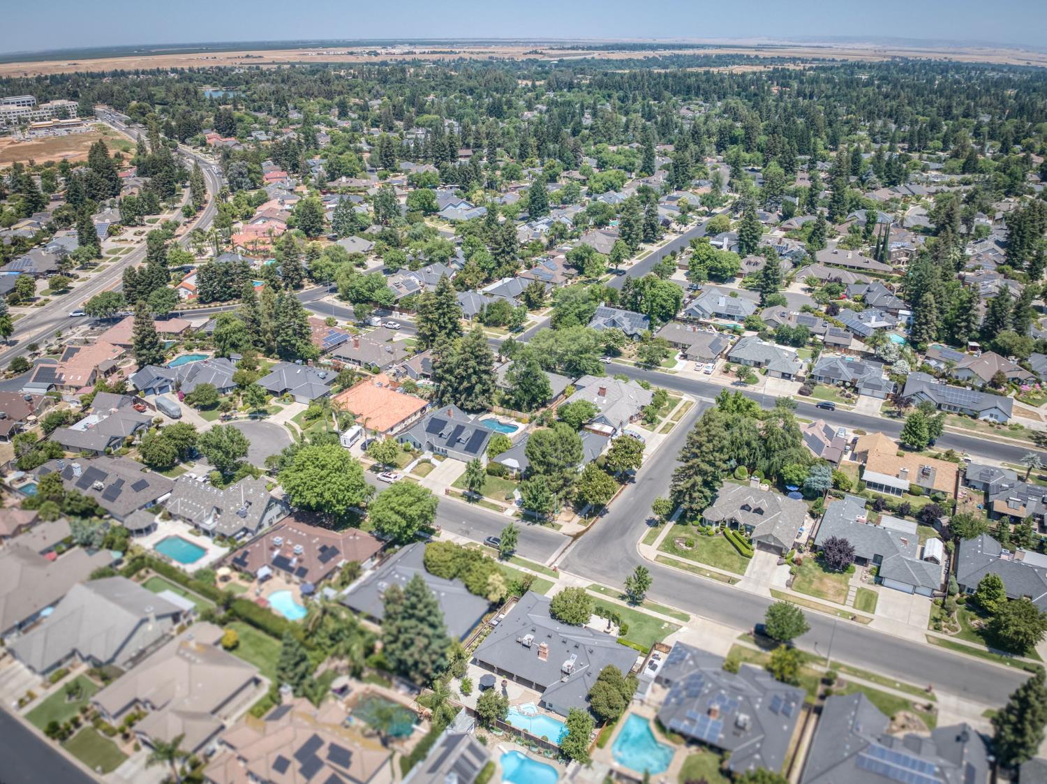 579 E Portland Ave, Fresno, CA 93720