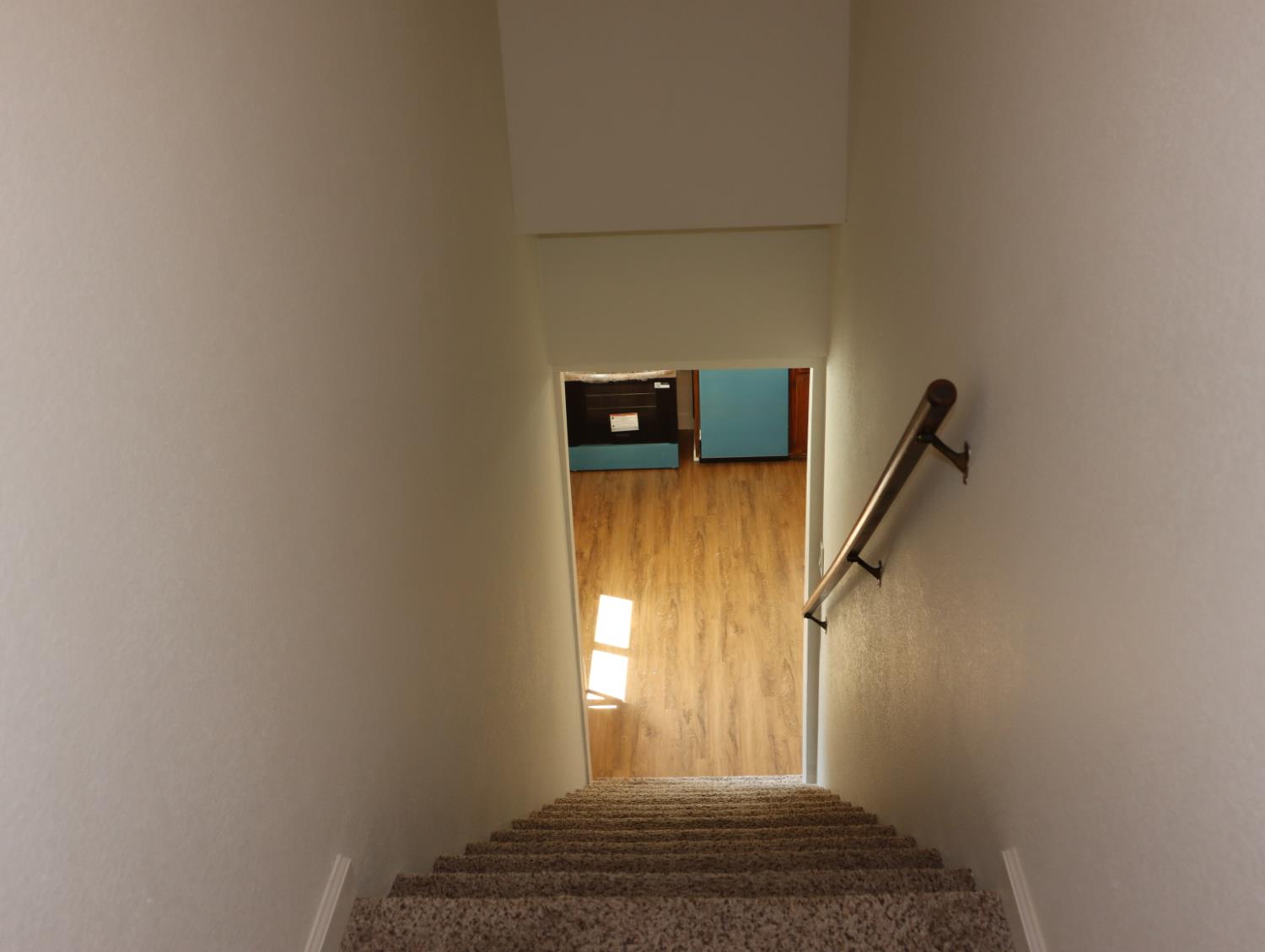 2433 E Saginaw Way, Fresno, CA 93726