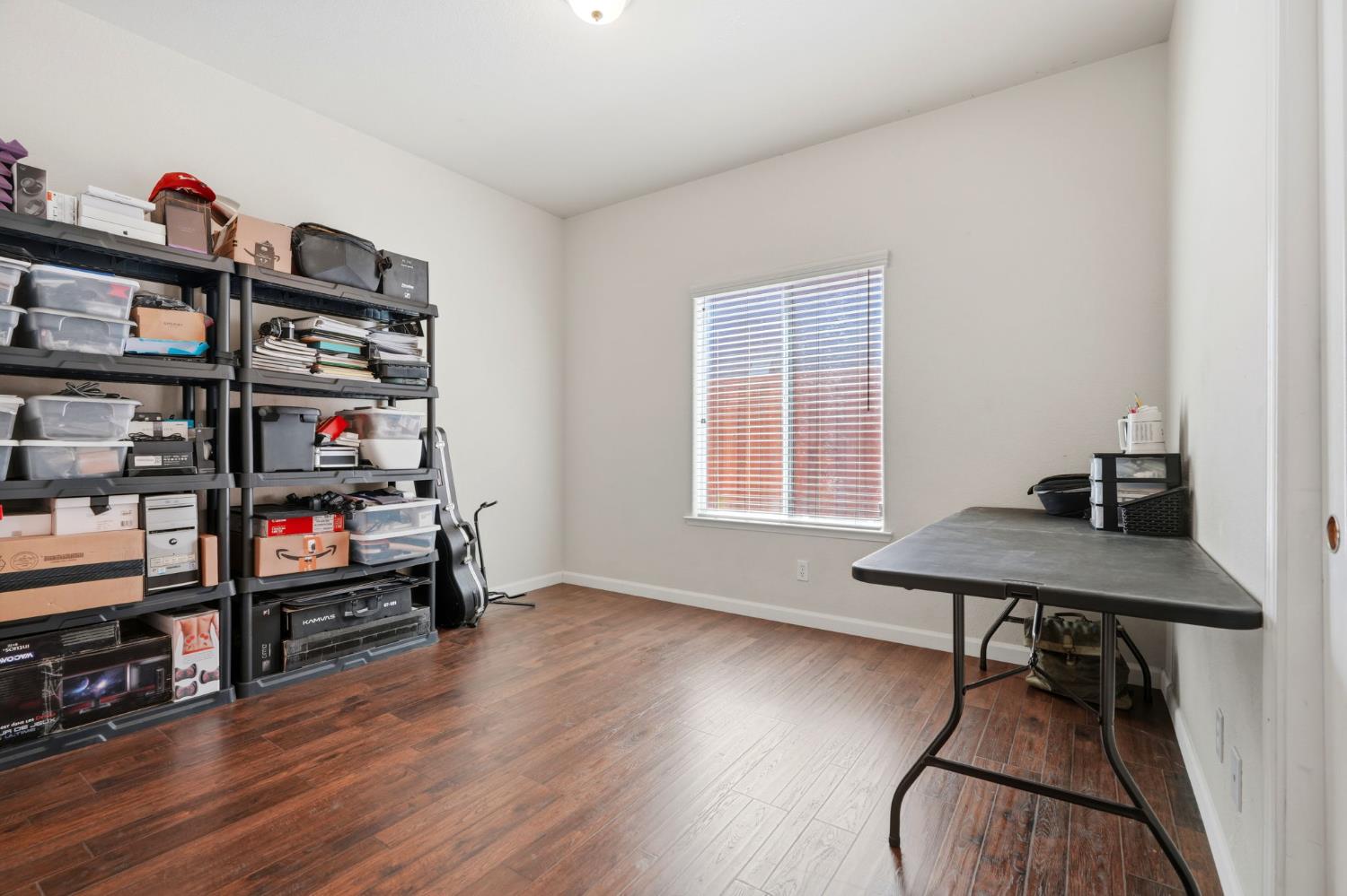 4651 W Morris Ave, Fresno, CA 93722