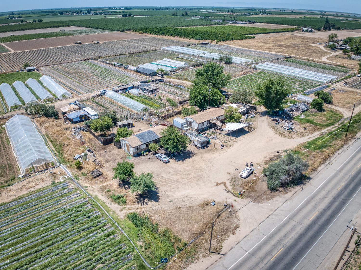 3135 W Jensen Ave, Fresno, CA 93706