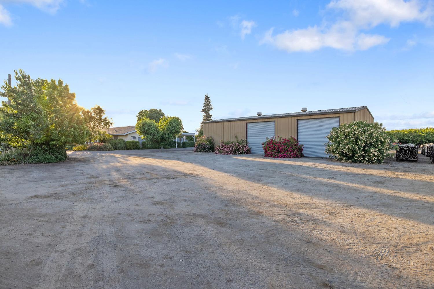 8936 Avenue 396, Dinuba, CA 93618