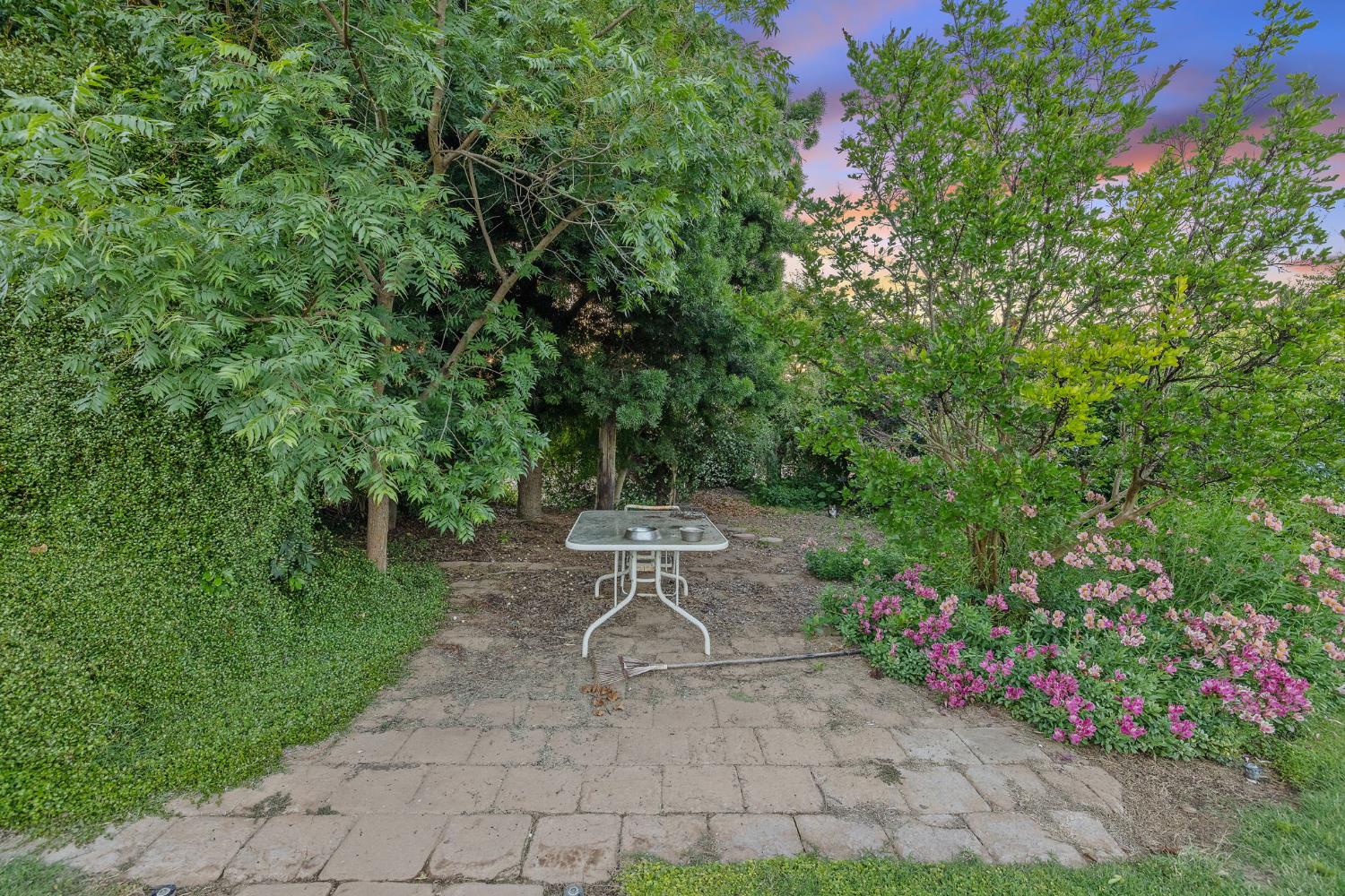 8936 Avenue 396, Dinuba, CA 93618