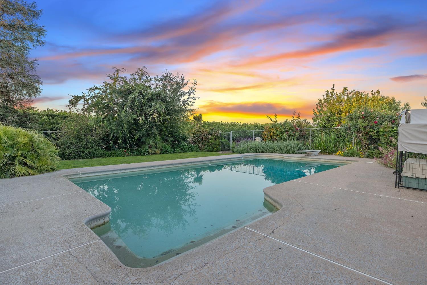 8936 Avenue 396, Dinuba, CA 93618
