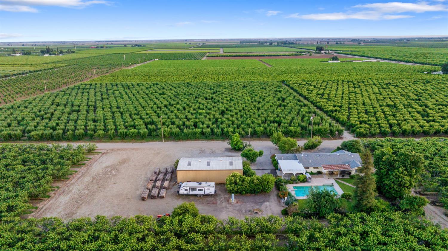 8936 Avenue 396, Dinuba, CA 93618
