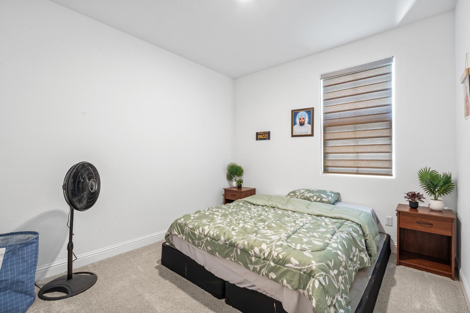6436 E Ramona Way, Fresno, CA 93727