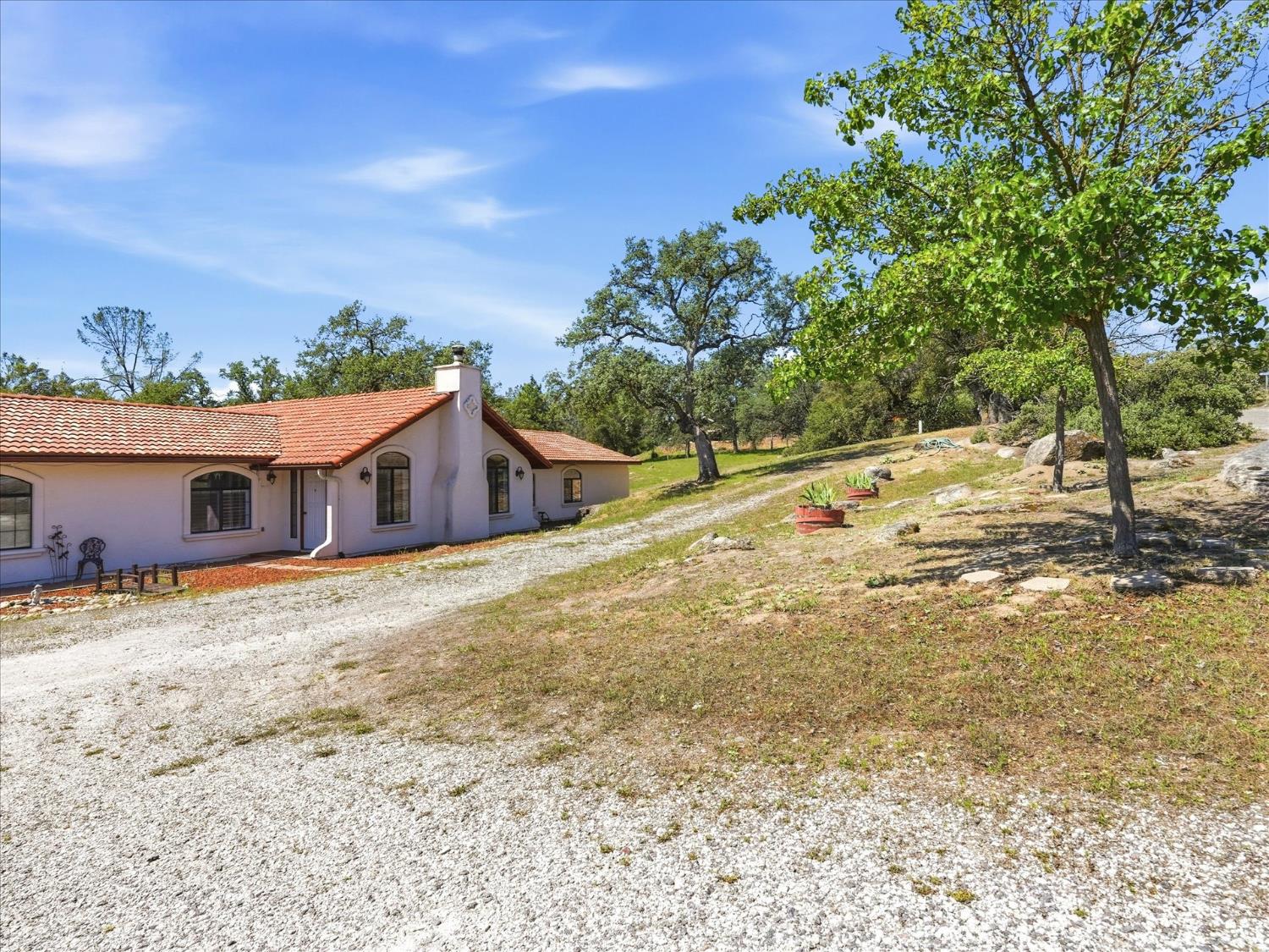 42704 Deep Forest Dr, Coarsegold, CA 93614