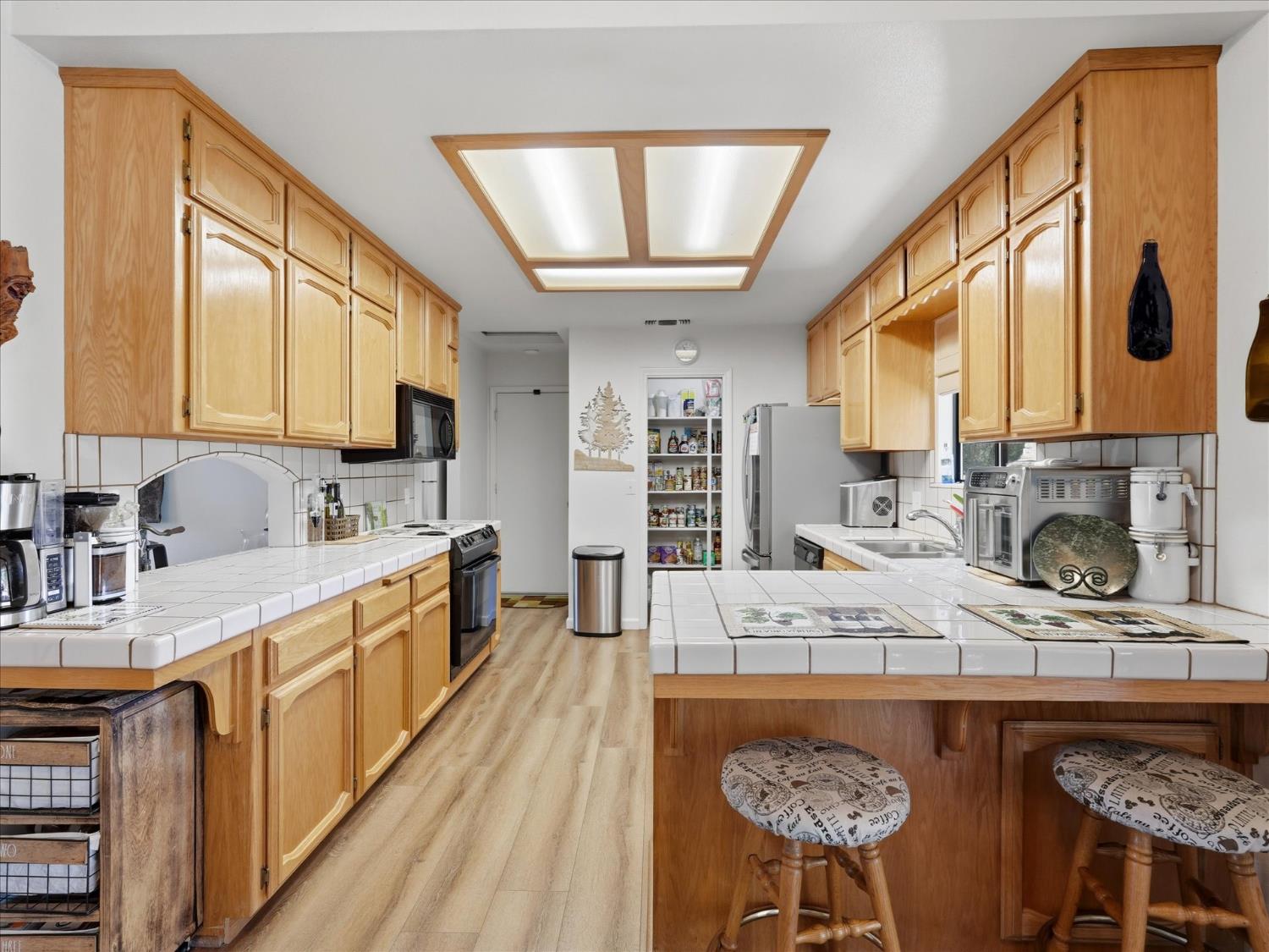 42704 Deep Forest Dr, Coarsegold, CA 93614