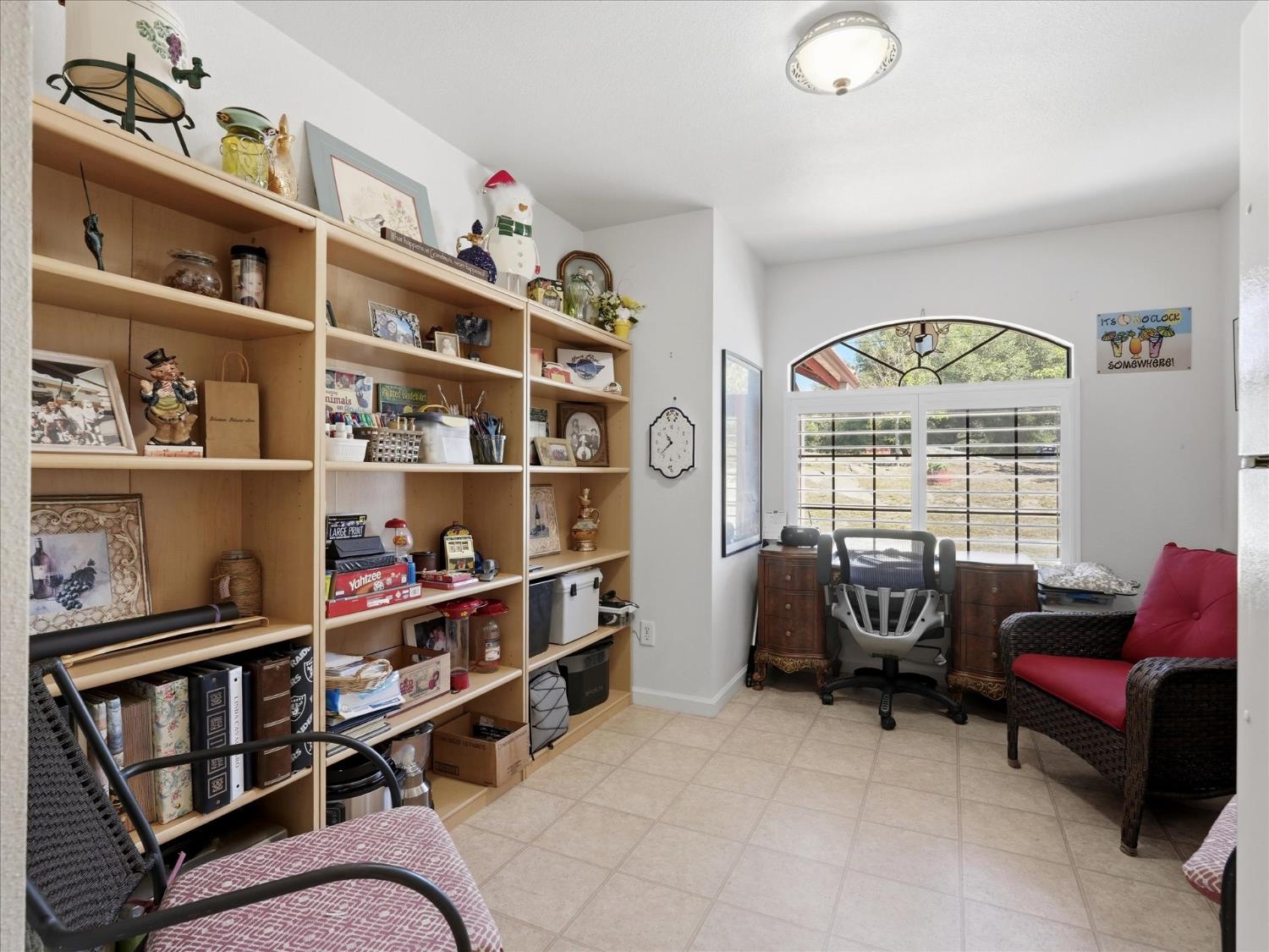 42704 Deep Forest Dr, Coarsegold, CA 93614