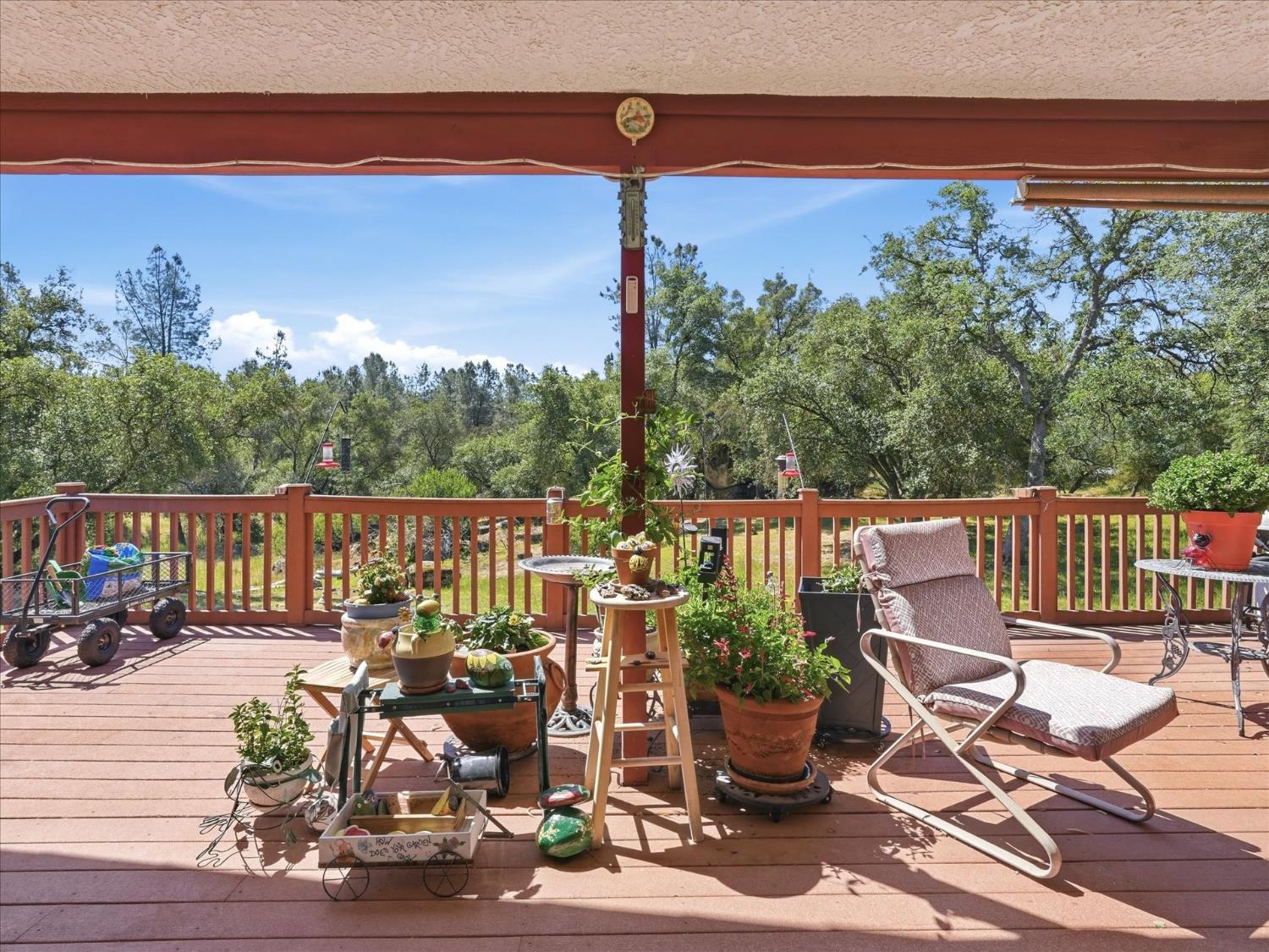 42704 Deep Forest Dr, Coarsegold, CA 93614