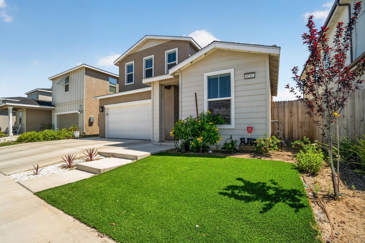 4242 Hampton Way, Clovis, CA 93619