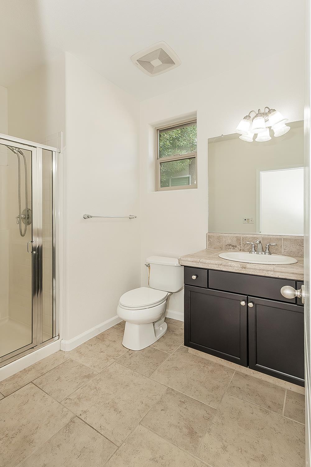 3113 Richert Ave, Clovis, CA 93619