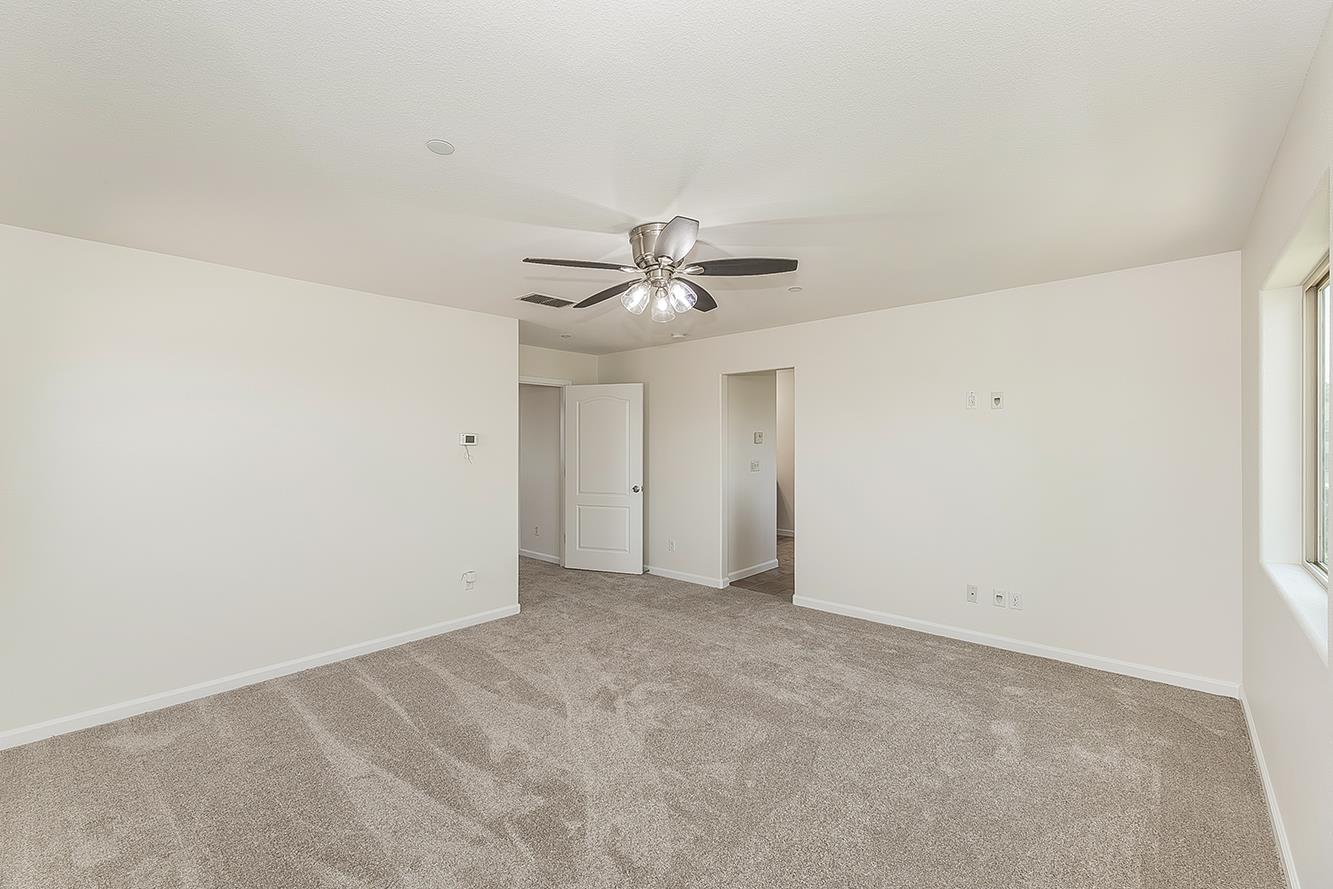 3113 Richert Ave, Clovis, CA 93619