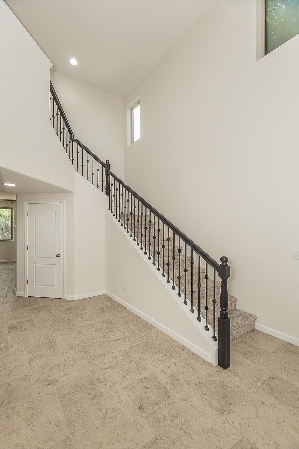 3113 Richert Ave, Clovis, CA 93619