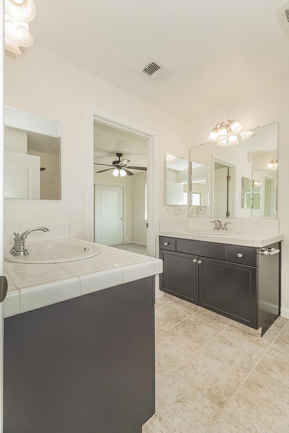 3113 Richert Ave, Clovis, CA 93619