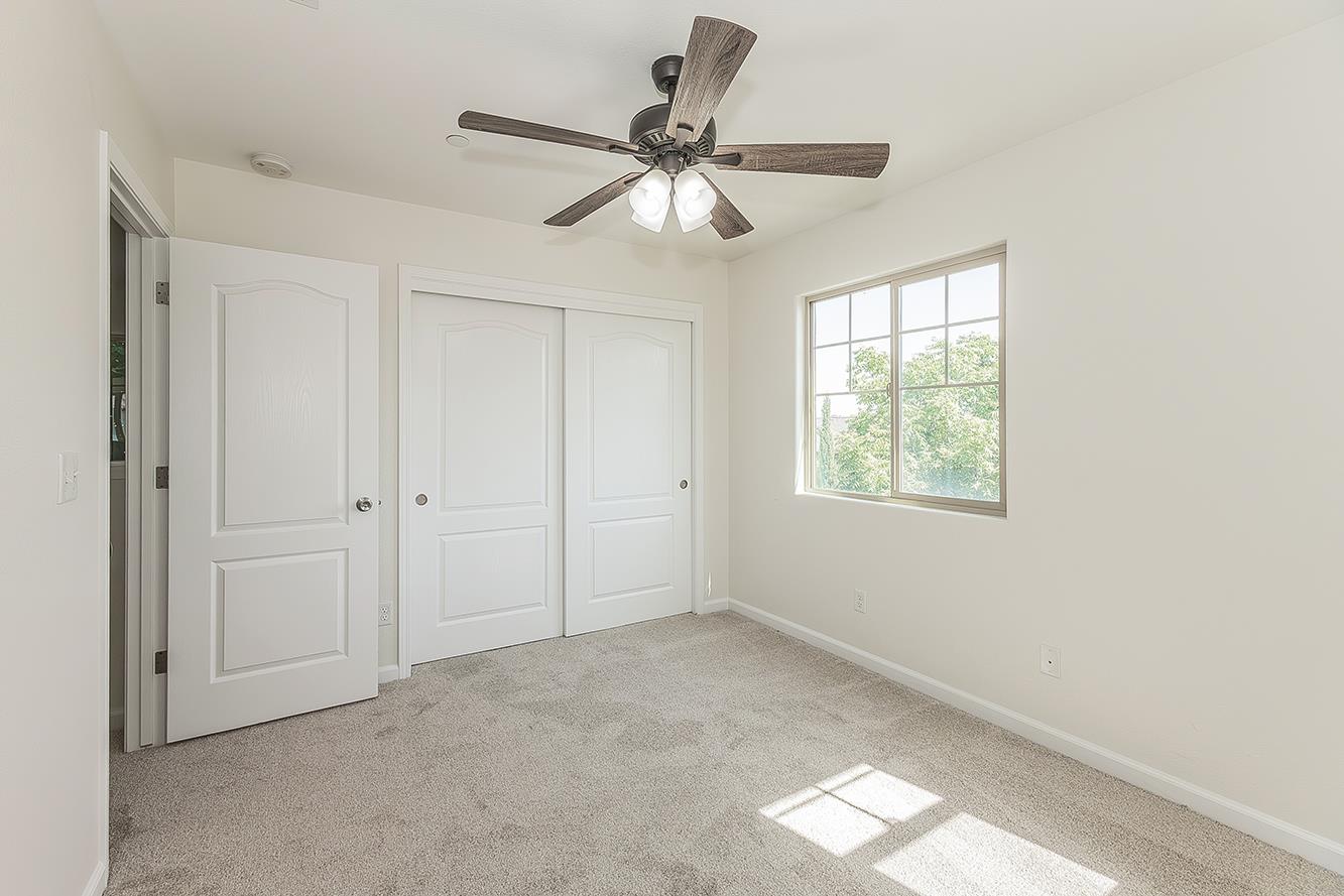 3113 Richert Ave, Clovis, CA 93619