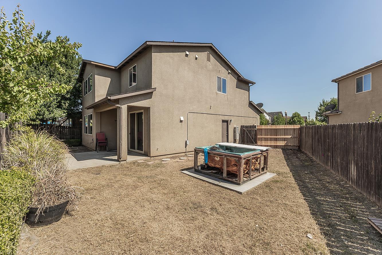 3113 Richert Ave, Clovis, CA 93619