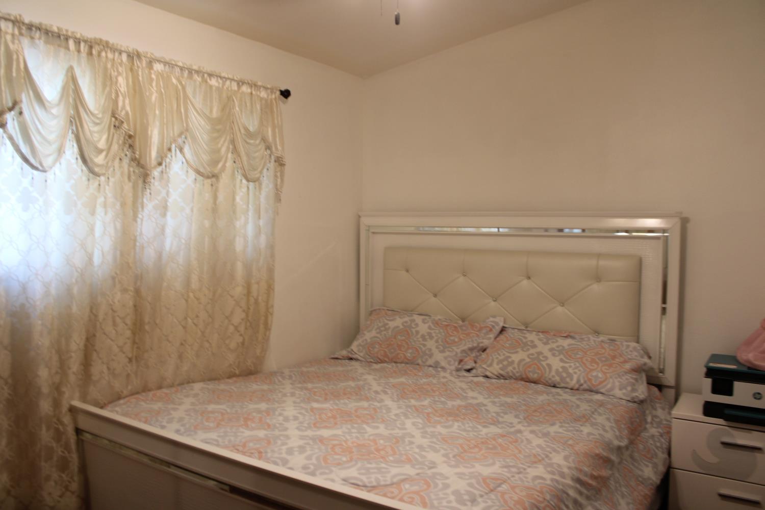 1312 N Gowdy St, Visalia, CA 93292
