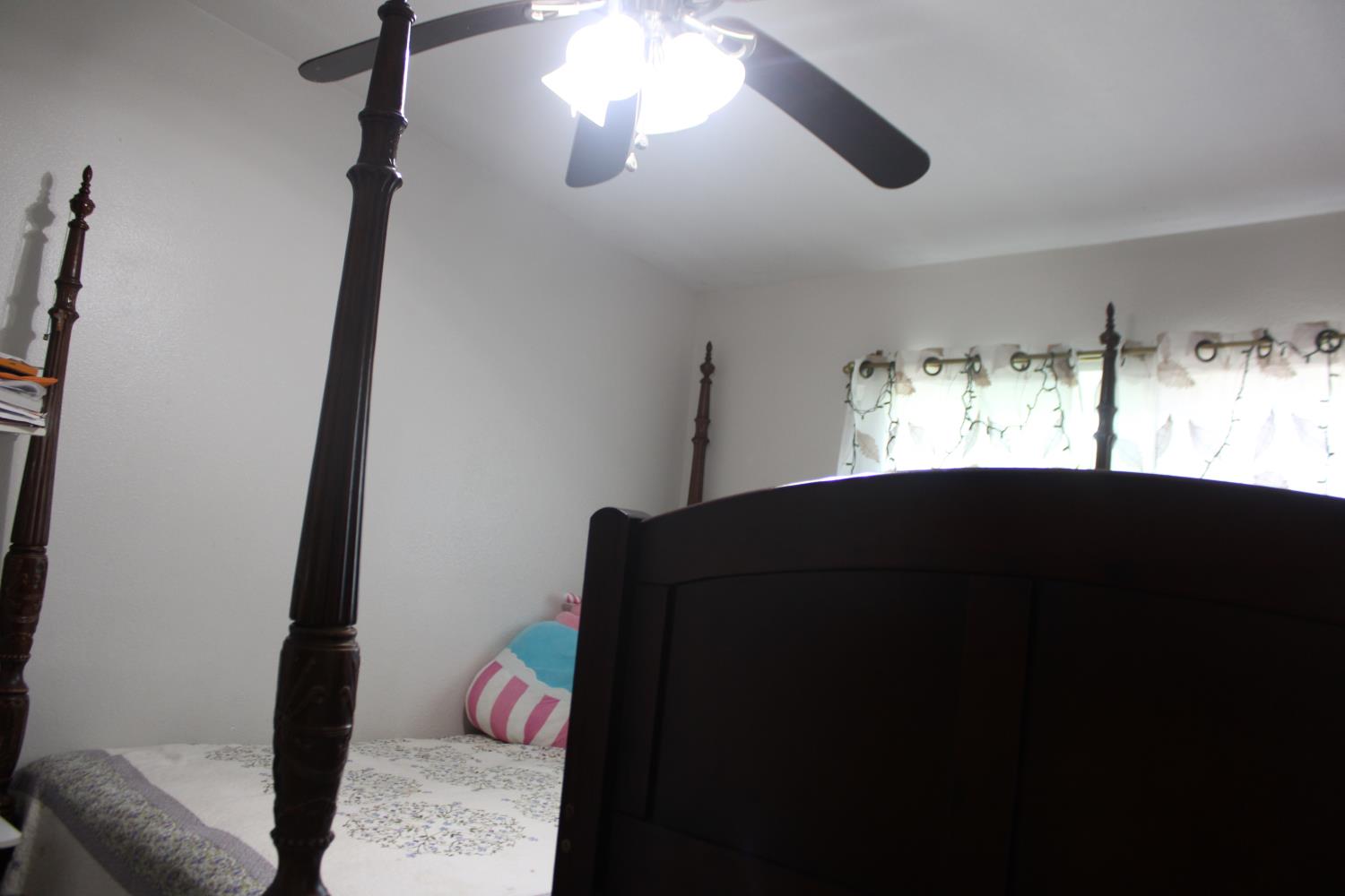 1312 N Gowdy St, Visalia, CA 93292