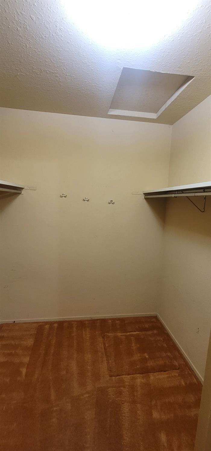 6166 N Blosser Ave, Fresno, CA 93711