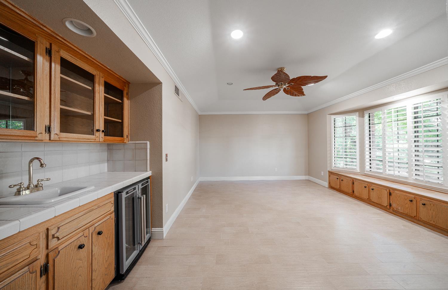 5156 W Minarets Ave, Fresno, CA 93722