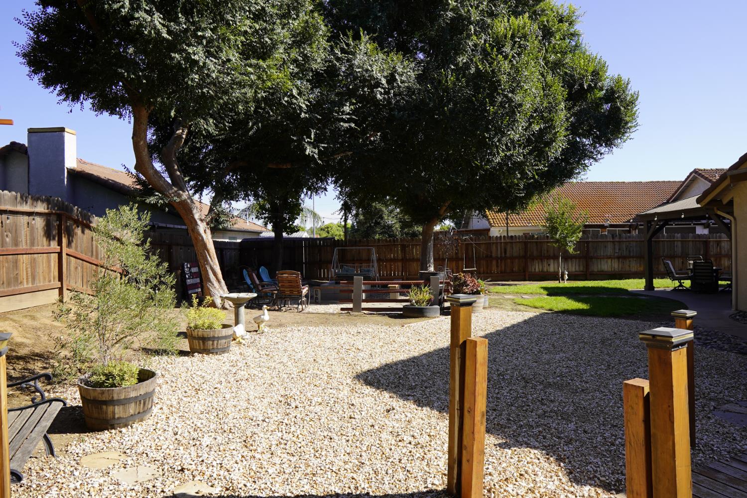 121 Magnolia Ave, Clovis, CA 93611