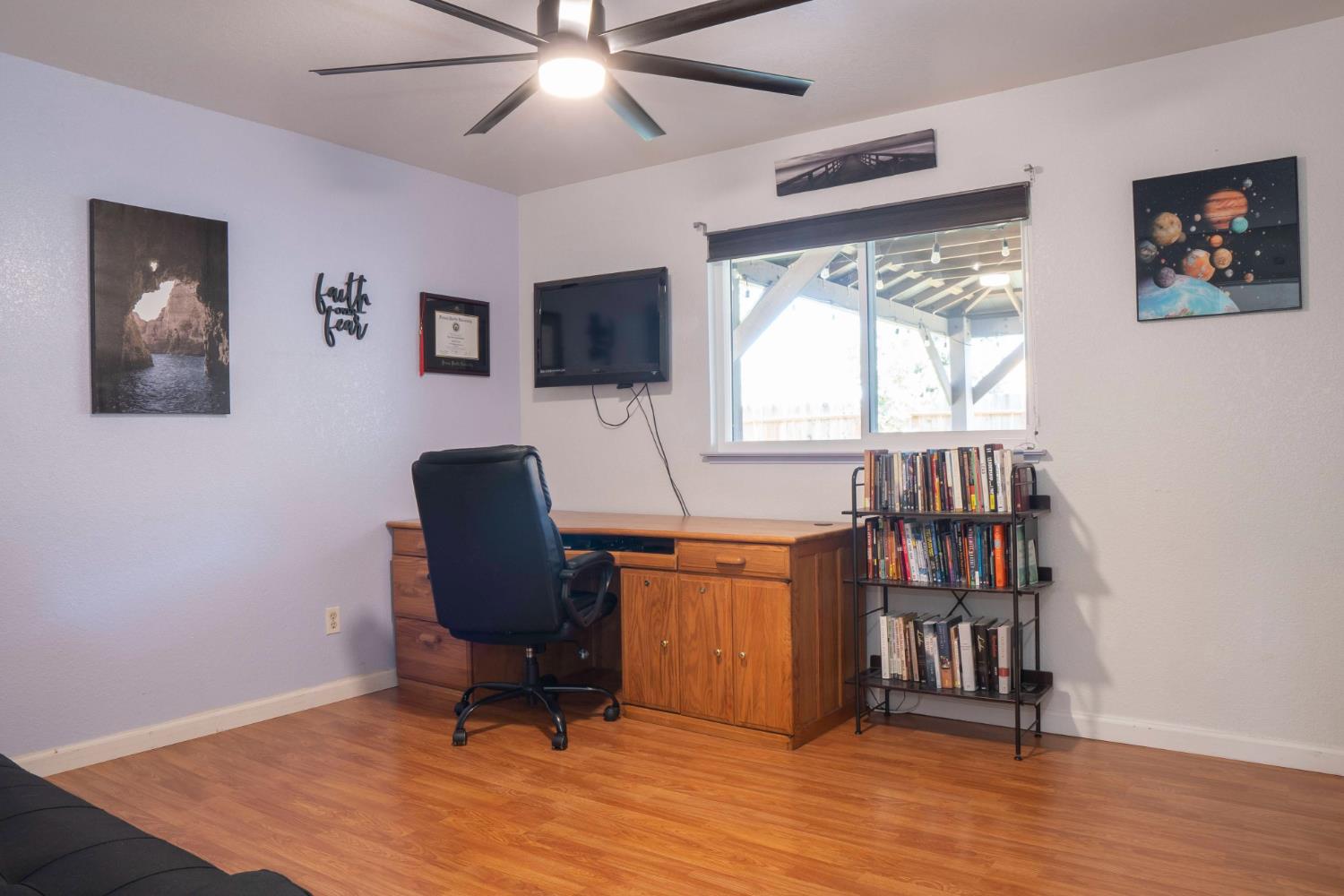121 Magnolia Ave, Clovis, CA 93611