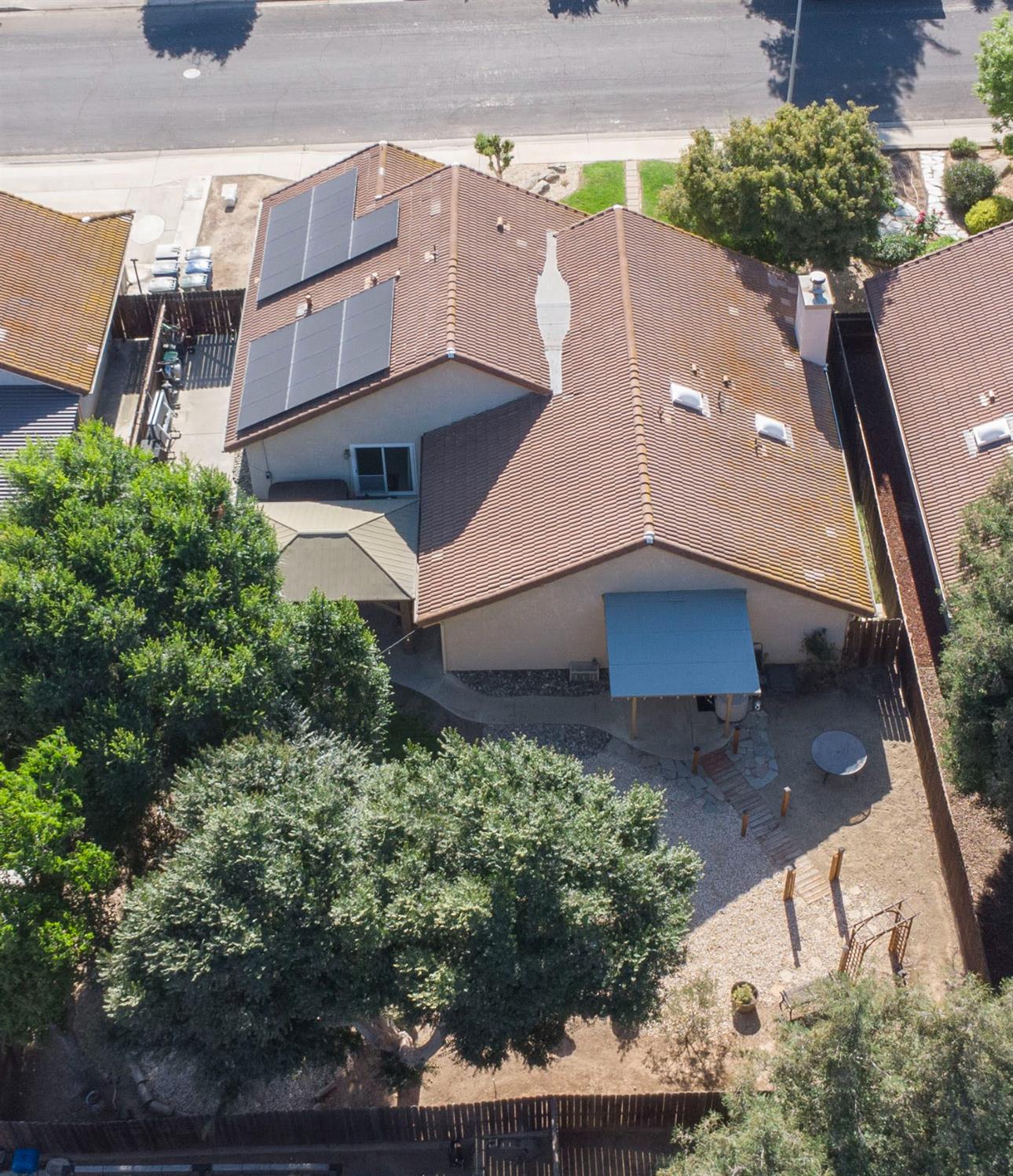 121 Magnolia Ave, Clovis, CA 93611