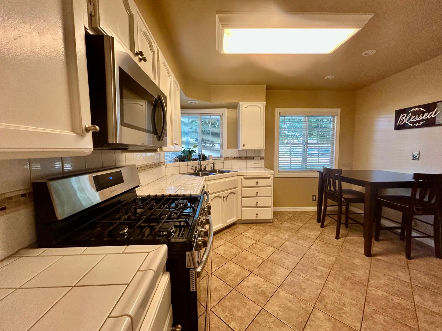 1410 Winter St, Kingsburg, CA 93631