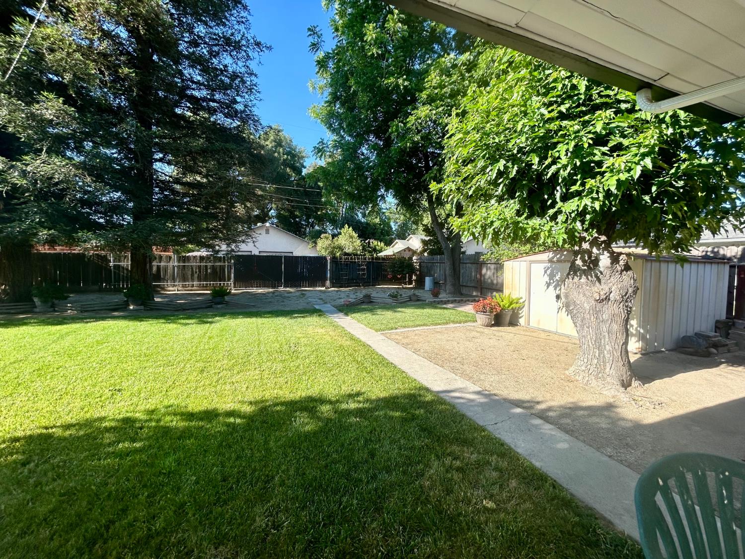 1410 Winter St, Kingsburg, CA 93631