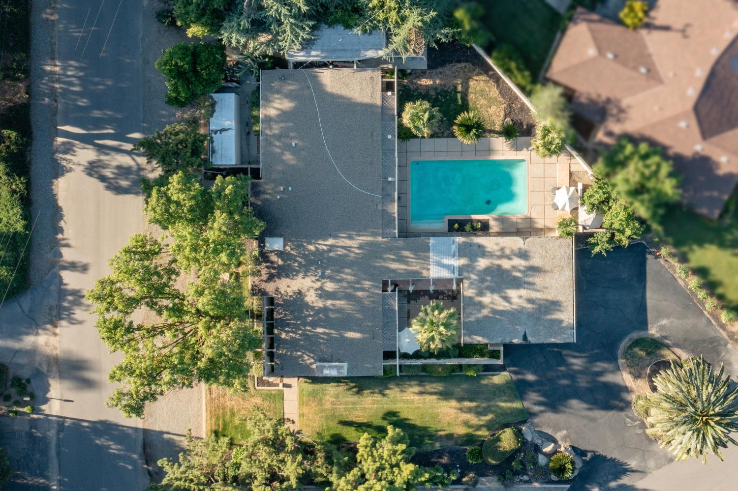 5306 N Sequoia Dr, Fresno, CA 93711