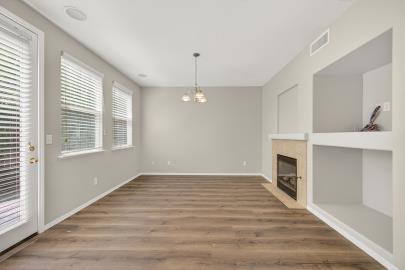 714 W Riviera Ln, Clovis, CA 93619