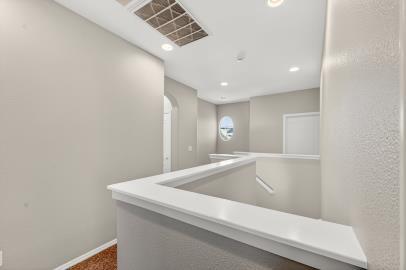 714 W Riviera Ln, Clovis, CA 93619