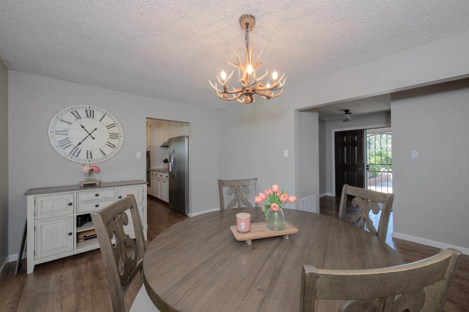 37715 Cloverleaf Ave, Madera, CA 93636