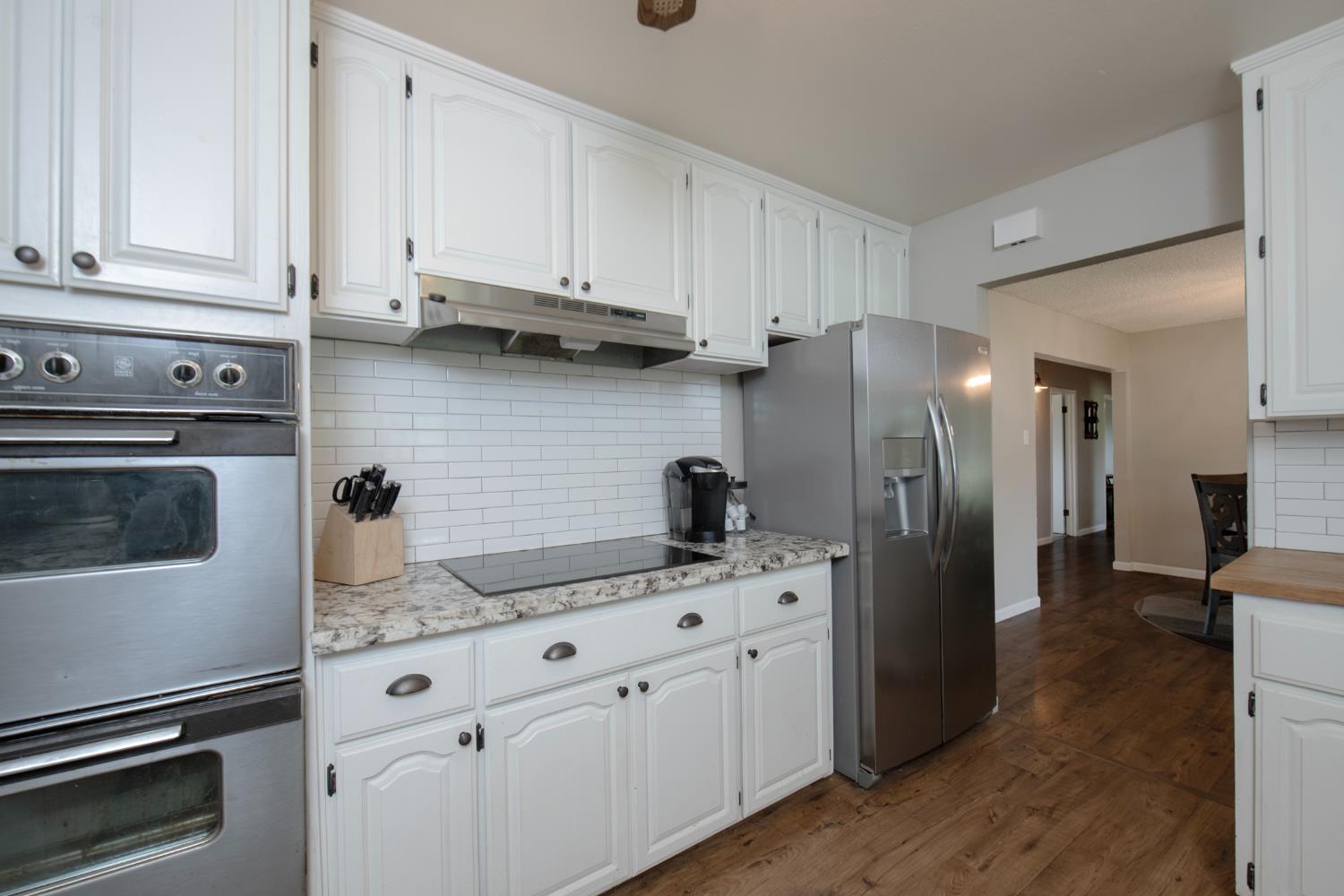 37715 Cloverleaf Ave, Madera, CA 93636