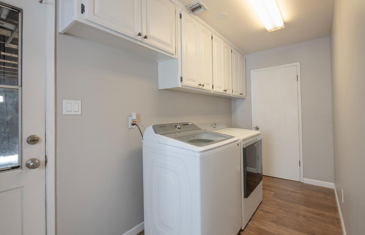 37715 Cloverleaf Ave, Madera, CA 93636