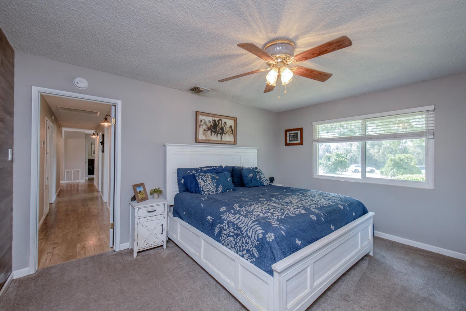 37715 Cloverleaf Ave, Madera, CA 93636