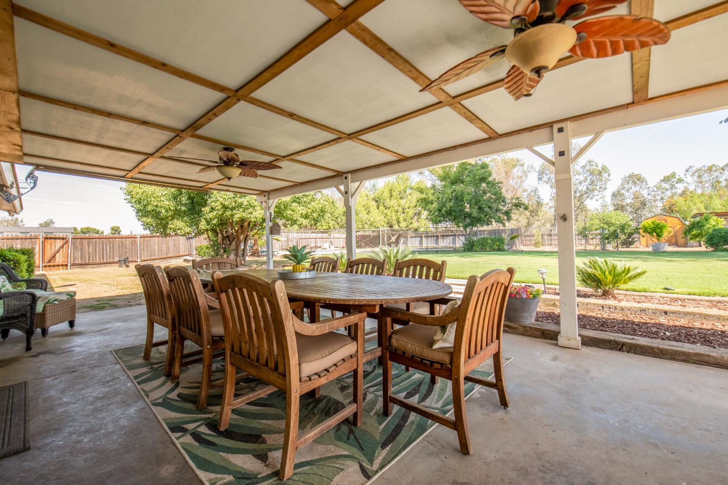 37715 Cloverleaf Ave, Madera, CA 93636