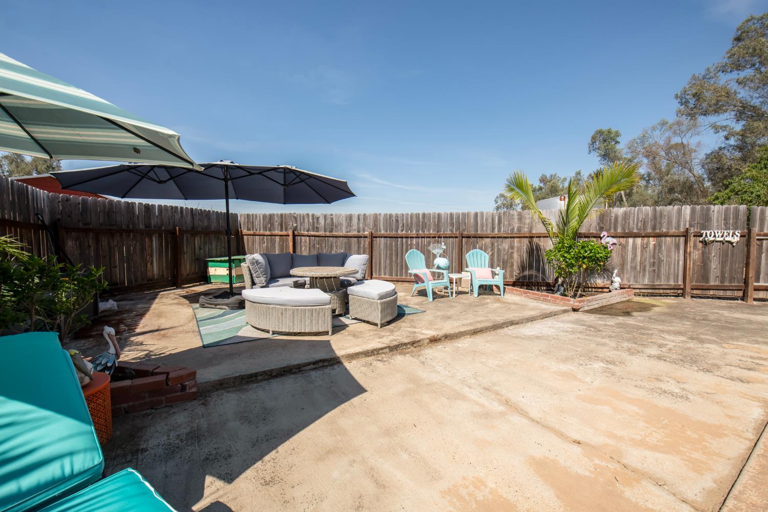 37715 Cloverleaf Ave, Madera, CA 93636