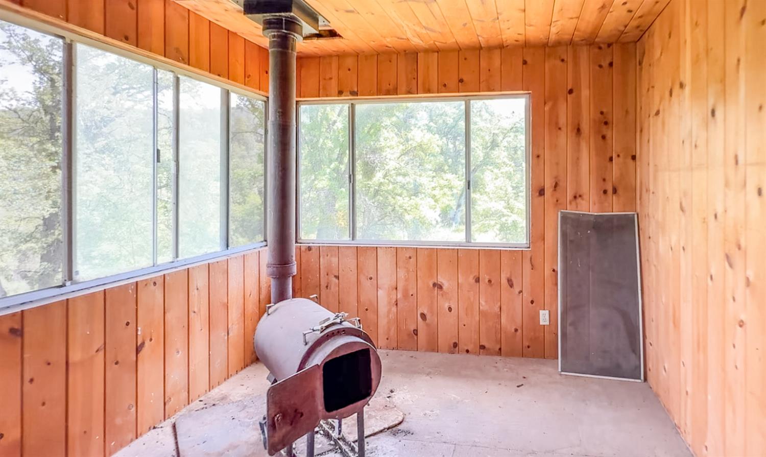 5723 Colorado Rd, Mariposa, CA 95338