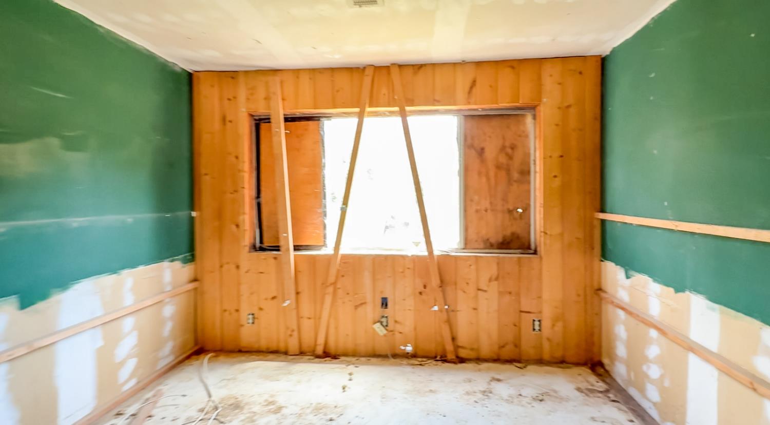5723 Colorado Rd, Mariposa, CA 95338
